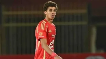 تطور جديد.. تفاصيل انتقال نجم الأهلي إلى برشلونة